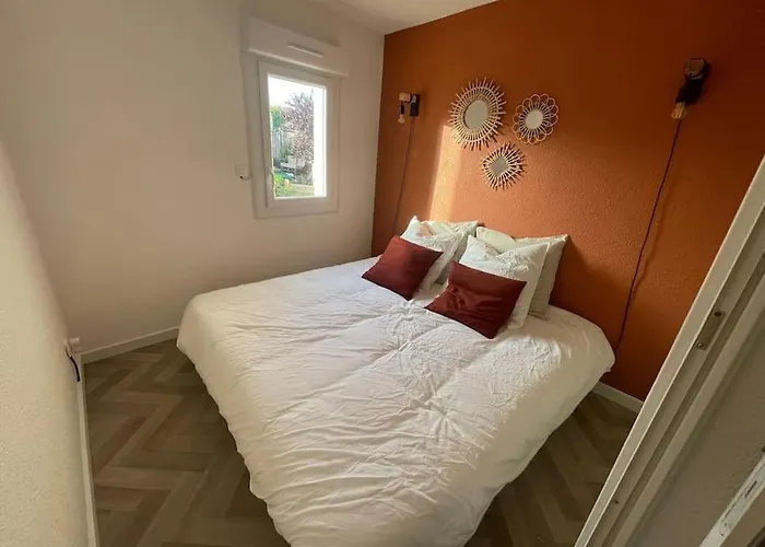 Appartement Cap D\'Agde Dans Residence Avec Piscine